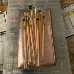 Rose Gold Makeup Brush Set with Matching Pouch